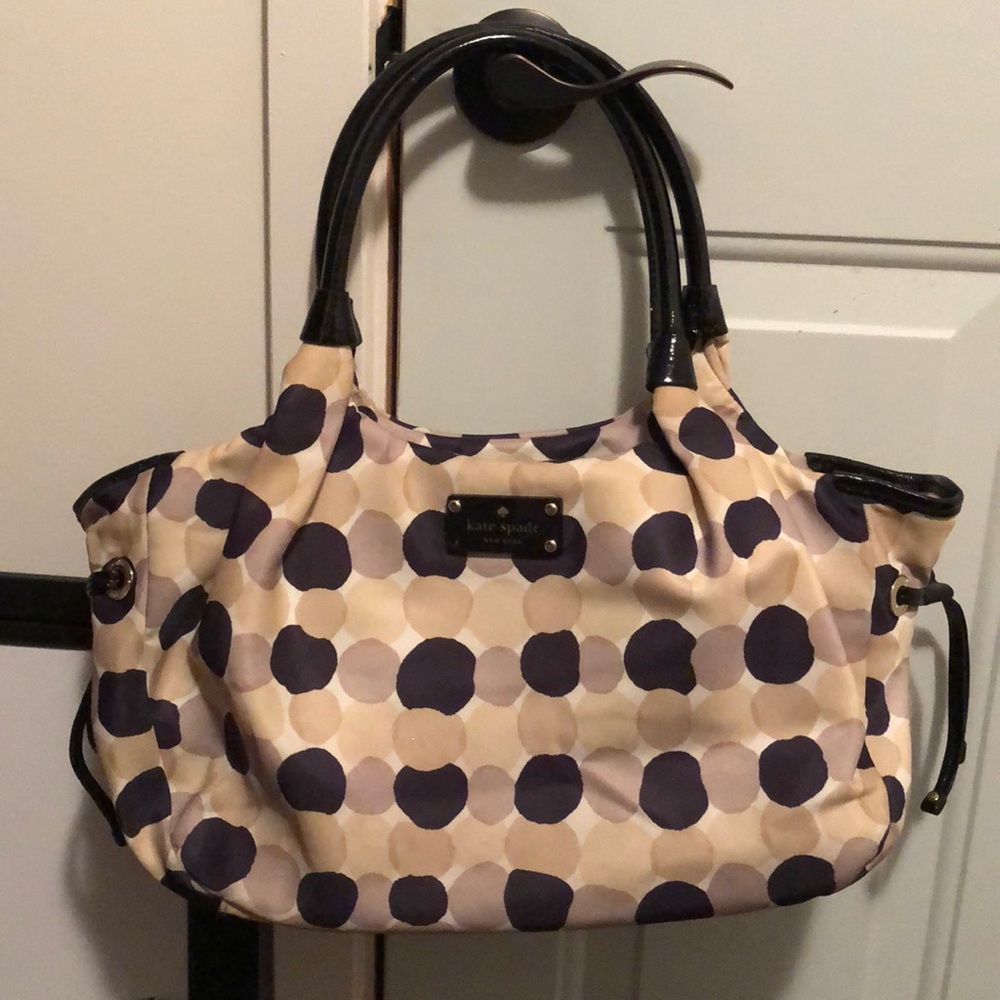 Kate spade purse ( lots of storage)